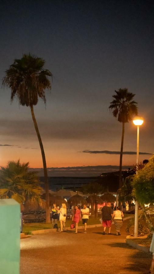 Comodoro Estudio Vista Mar Explotaciones Ravel Arona  Eksteriør billede